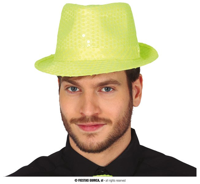 CAPPELLO CON PAILLETTES NEON