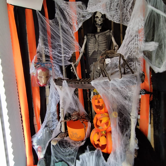 XILOFONISTA SCHELETRO OCCHI LUMINOSI - LA MELODIA DELL'HORROR!