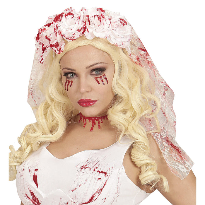 VELO DA SPOSA INSANGUINATO